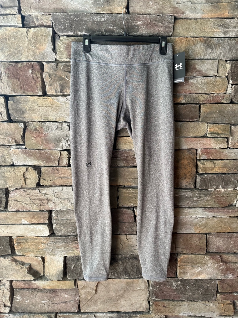 NWT Under Armour Cold Gear Women's Gray Athletic Leggings Large